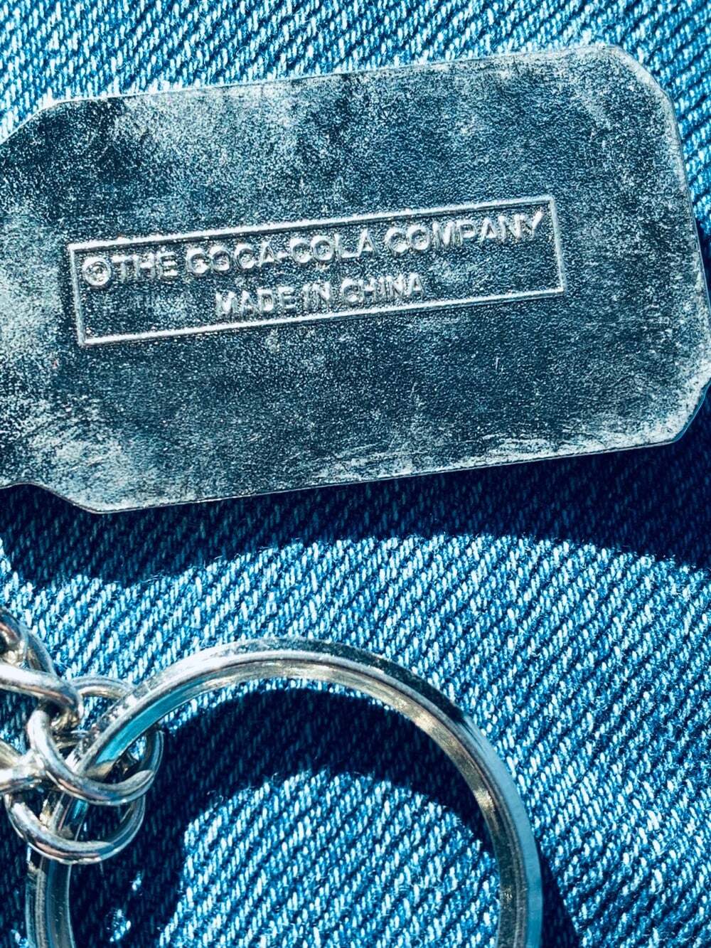 Coca Cola Keychain - Picture 4 of 7